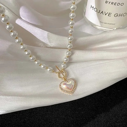 Imitation Pearls Pendant Necklace