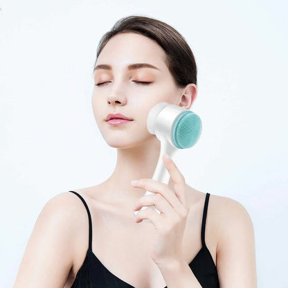 2-in-1 Double-Sided Silicone Face Brush